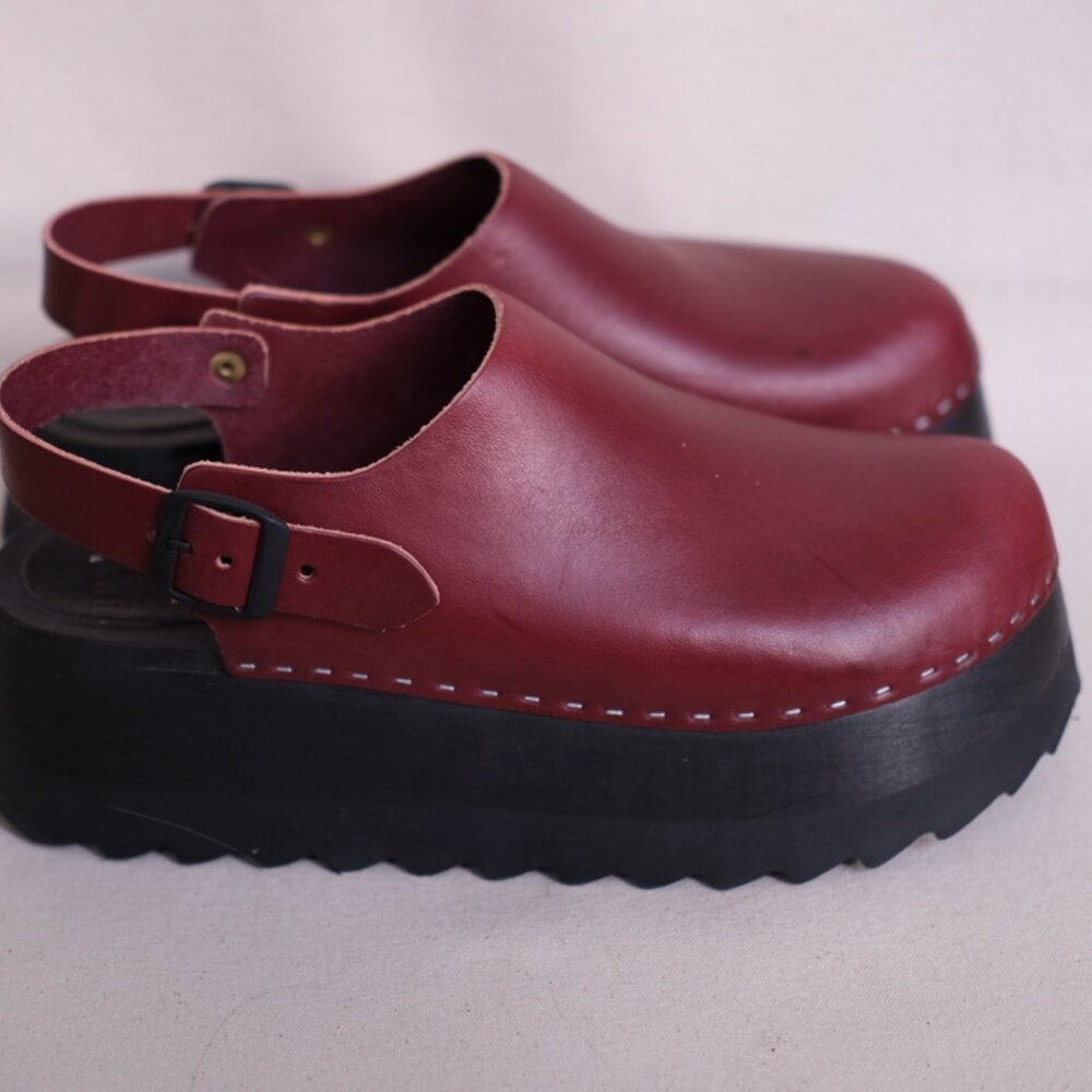 BRYR Maroon Chonk Sz 9 (fits size 9/ 8/12)